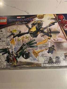 Lego Marvel Spider-Man No Way Home Set 76195